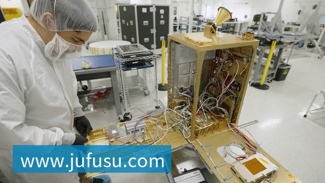 PG电子科技发展有限公司大模型上天、马斯克发射GPU?中国团队直接建「太空超算」(图5)